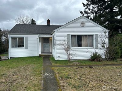 16226 51st Avenue S, Seattle, WA, 98188