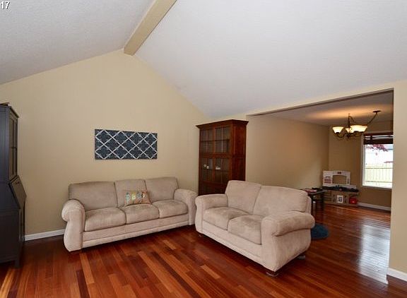3rd image of 18511 SE 36th St