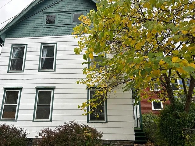 121 Cascadilla Ave — Photo 2