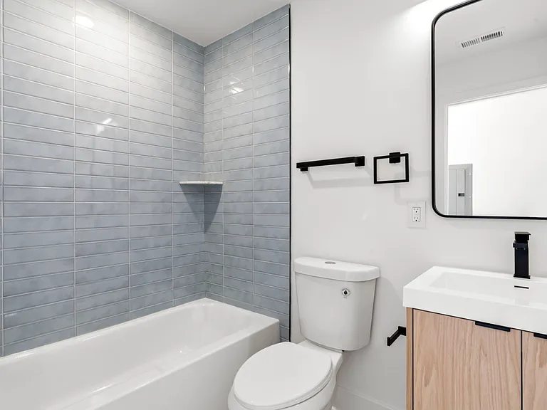 Brand New Apartments In Brewerytown — Photo 8