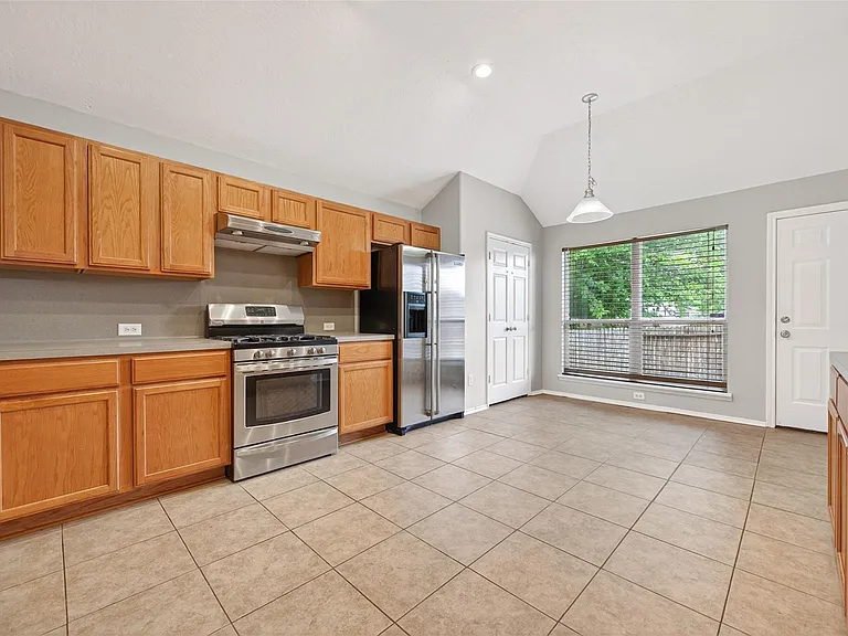 18499 Sunrise Pines Dr — Photo 11