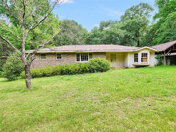 3rd image of 126 Kinsey Dr