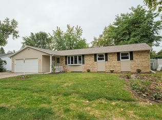 1577 Carole Ln, Green Bay, WI 54313