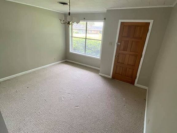 4th image of 1003 Anthony Ave