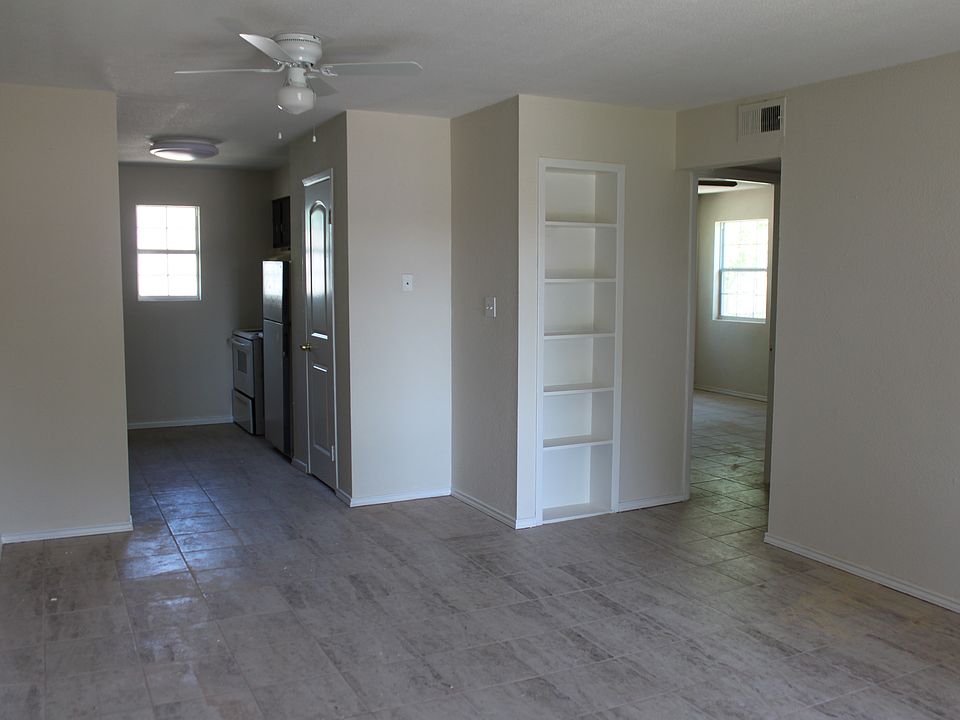 1st image of 1505 N 25th St APT 901