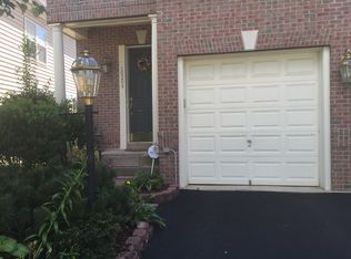 16204 Radburn St, Woodbridge, VA 22191