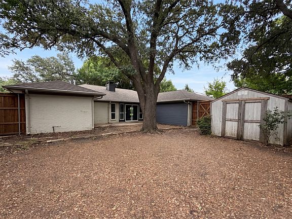 5th image of 3717 Knob Hill Dr