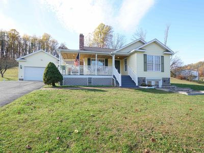 101 Foxmoor Rd, Belington, WV, 26250