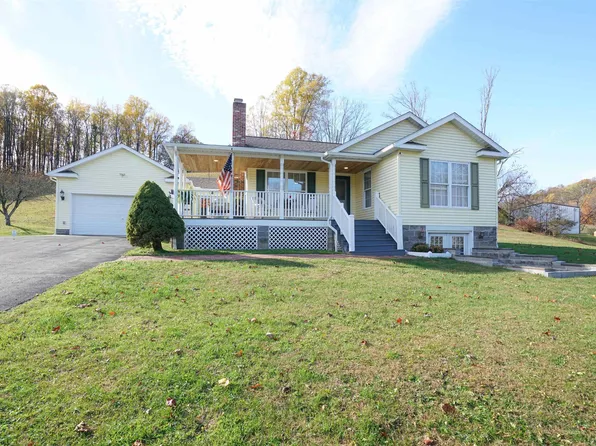 101 Foxmoor Rd, Belington, WV 26250