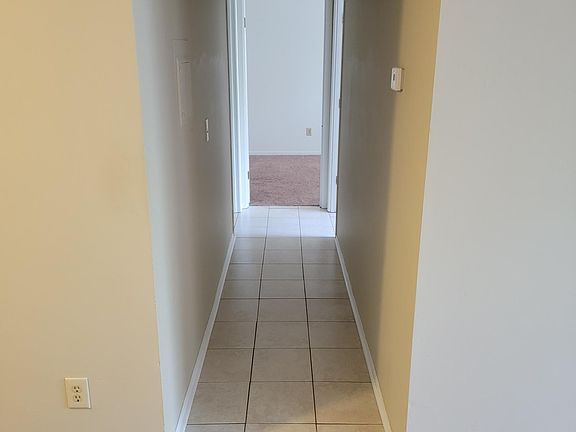 4th image of 4220 Allendorf Dr APT 6