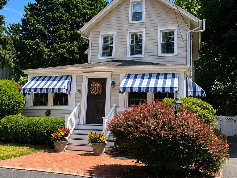 40 Rumson Rd — Photo 2