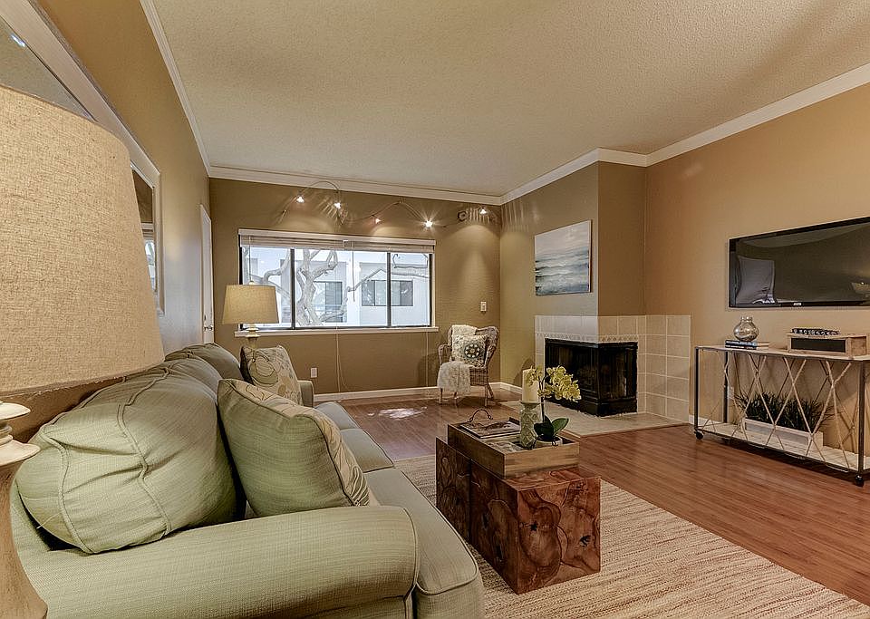 1st image of 4671 Albany Cir APT 106