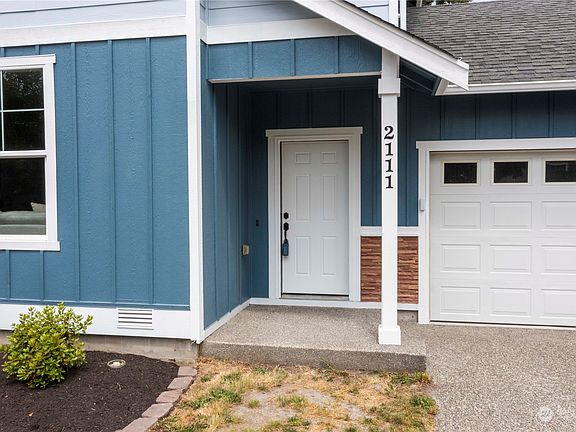 2nd image of 2111 182nd Street E
