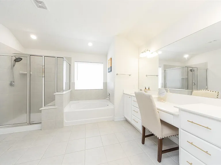 15406 Easton Gate Ln — Photo 31