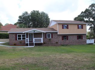 908 Riverside Dr, Tarpon Springs, FL 34689