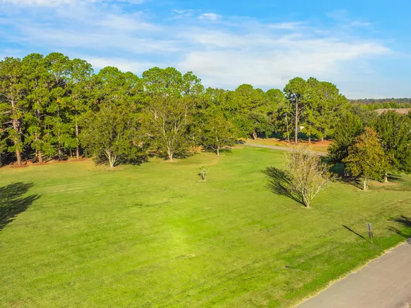 Ryan Ave, New Iberia, LA 70563