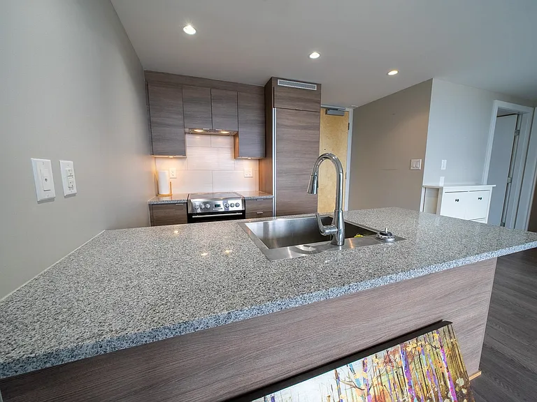 489 Interurban Way #2501 — Photo 4