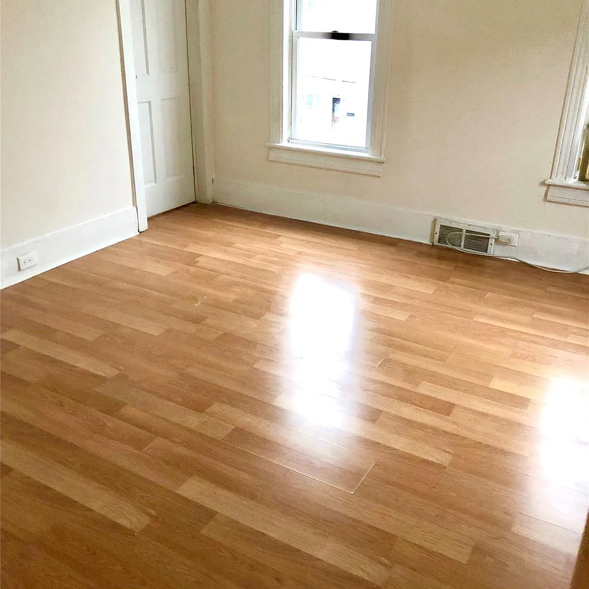 2 bed, 1.0 bath, 959 sqft, $1,800 — Photo 3