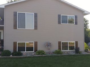 2024 Teresa Ave, Brookings, SD 57006