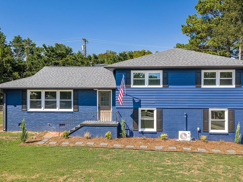 1st image of 2409 Villa Ct