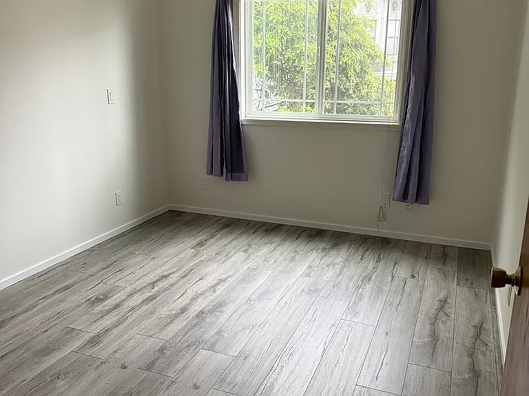 2743 Sutter St — Photo 18