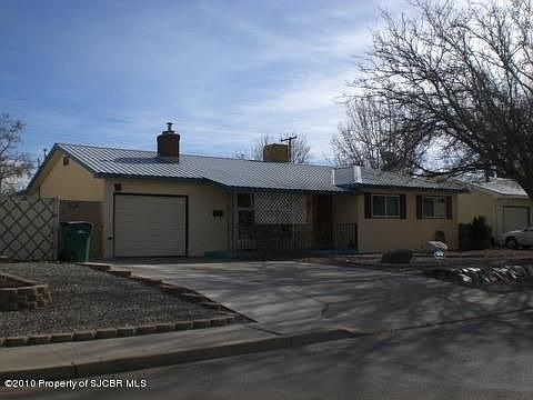 STREET VIEW, ROCK LANDSCAPING-PRO PANEL ROOFING