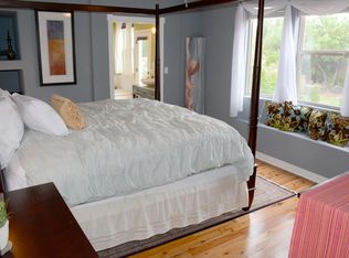 9715 Larnaca Rd NE, Albuquerque, NM 87122