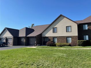 5 Greenbriar Dr UNIT 3, Mattoon, IL 61938