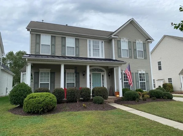 2643 Sunberry Ln NW, Concord, NC 28027