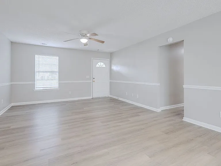 308 Barrister Cir — Photo 7