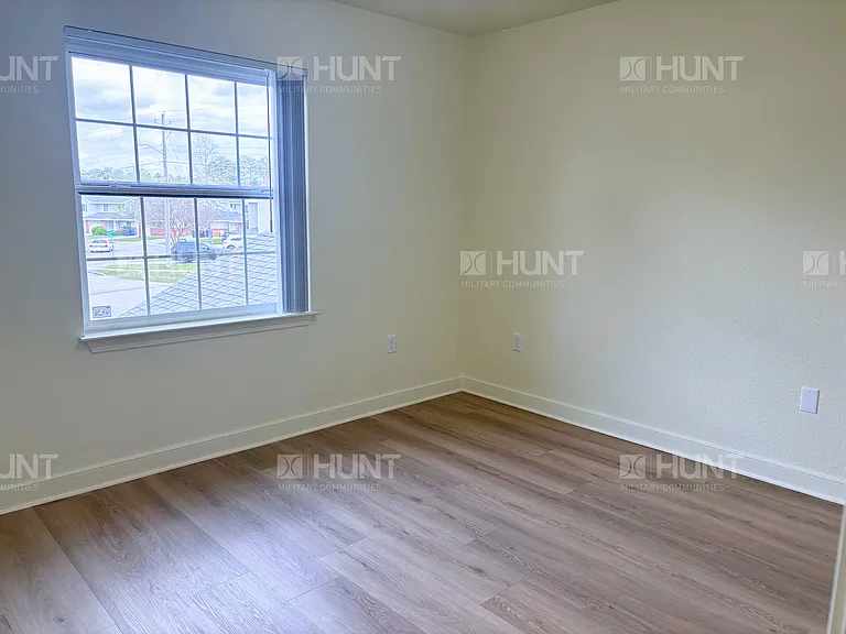 529 Lantana Ln — Photo 15