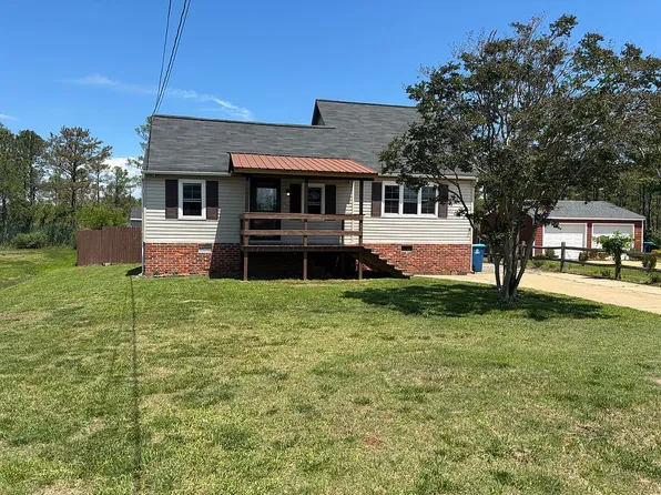 51 Messick Rd, Poquoson, VA 23662