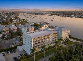 345 Mango St APT 604, Fort Myers Beach, FL 33931