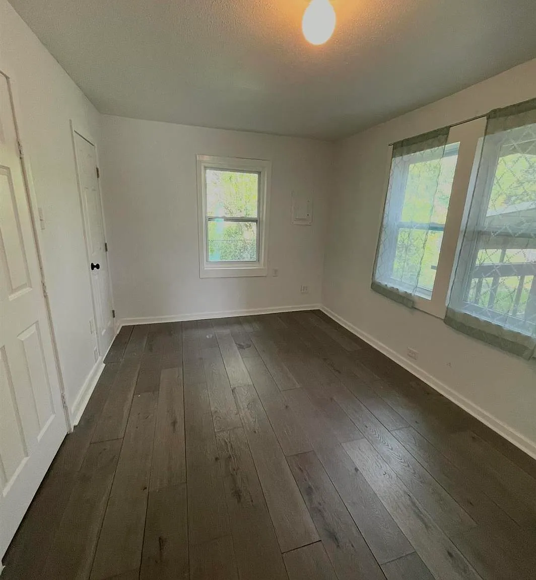 3 bed, 1182 sqft, $1,200 — Photo 4