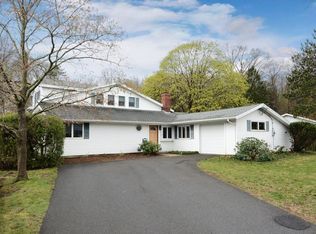 36 Colgate Rd, Beverly, MA 01915