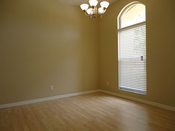 3rd image of 27711 Mulholland Ct
