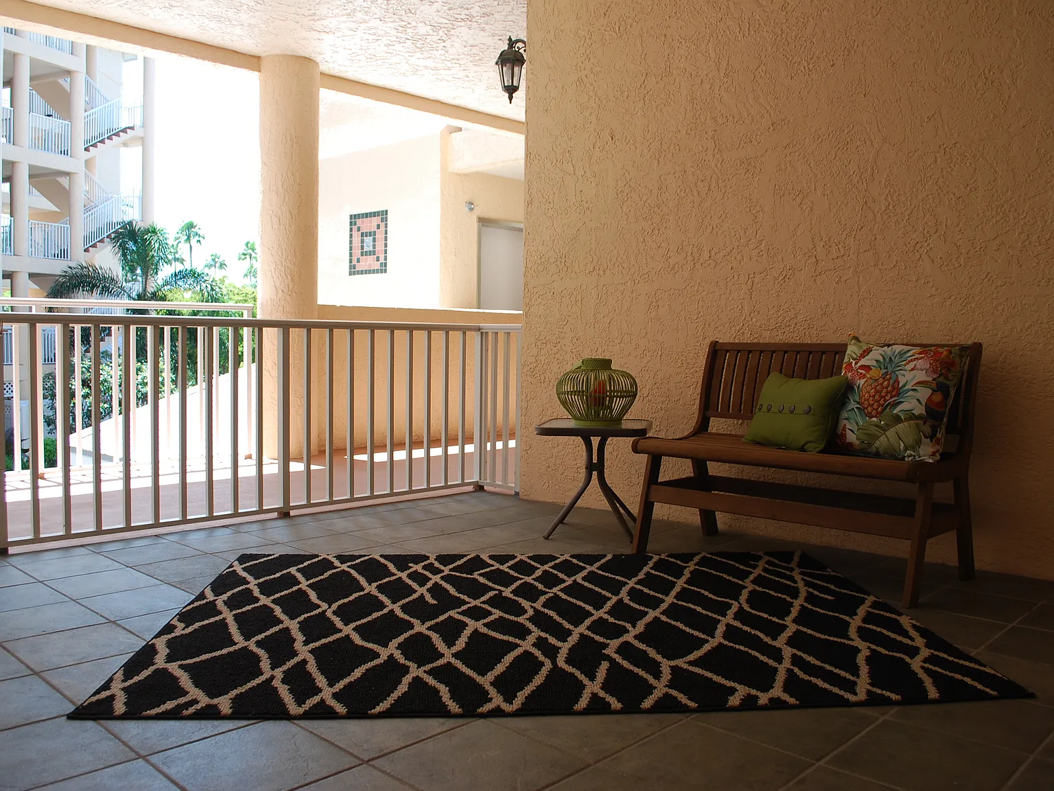 2 bed, 1900 sqft, $8,500 — Photo 3