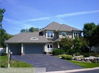 6697 Pointe Lake Lucy, Chanhassen, MN 55317