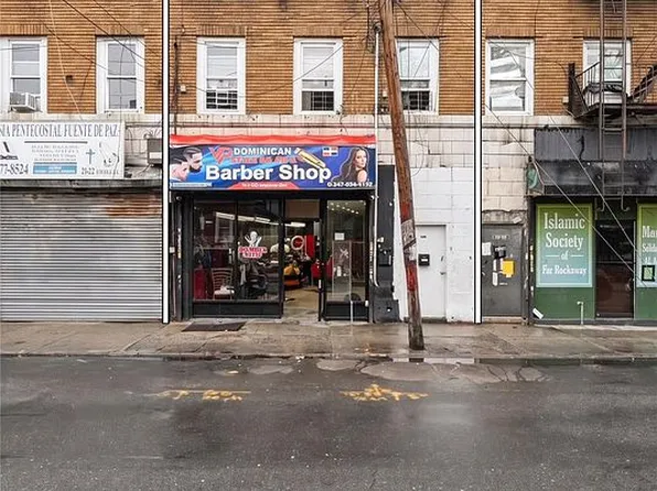 2120 Cornaga Ave, Far Rockaway, NY 11691