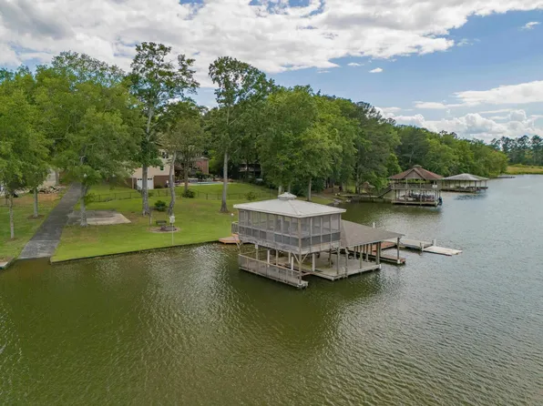 50 Silver Lake Dr, Cropwell, AL 35054