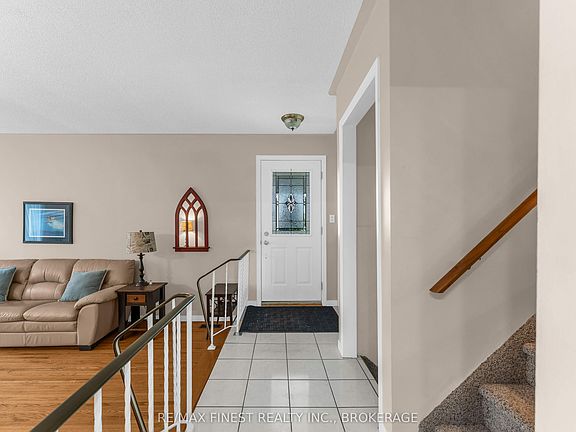4th image of 21 Greenfield Park