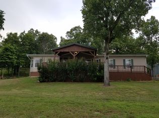 208 Candlewood Rd, Viola, AR 72583