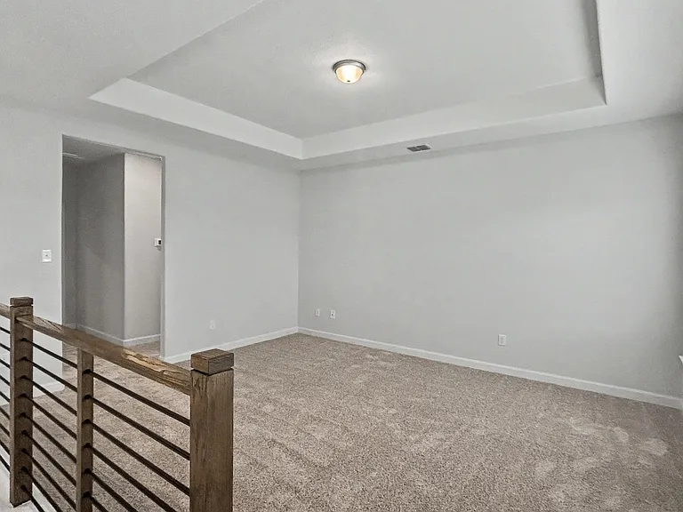 3708 Eliberis — Photo 20