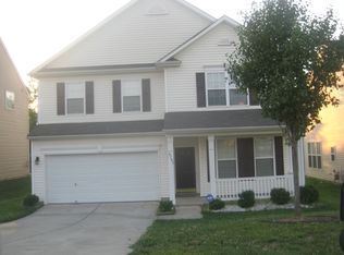 2707 Forest Grove Ct, Charlotte, NC 28269