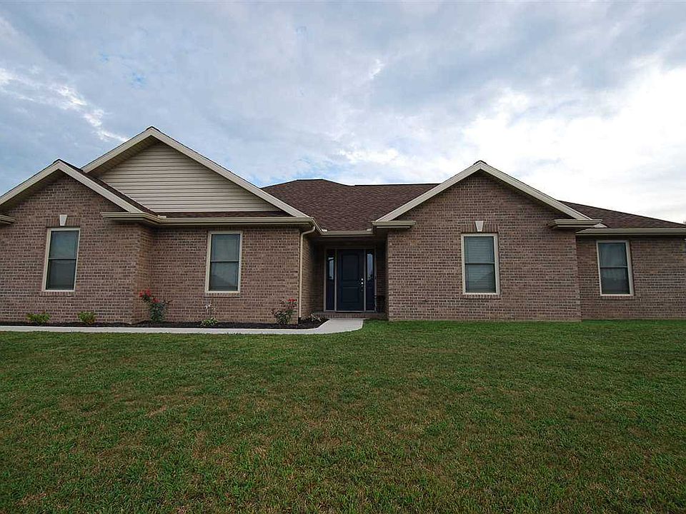 1st image of 1753 Ashwood Dr