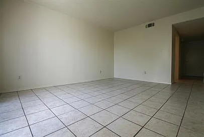 201 East Sequoia Avenue - 4 — Photo 4