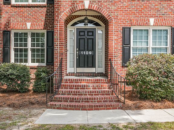4th image of 1109 Clematis St