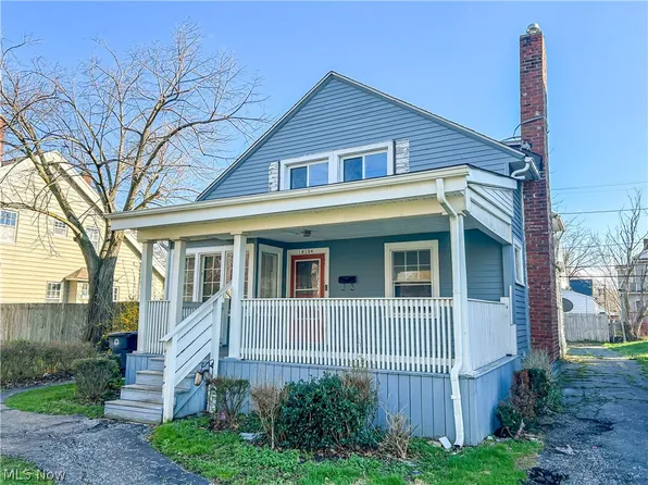 18104 Landseer Rd, Cleveland, OH 44119
