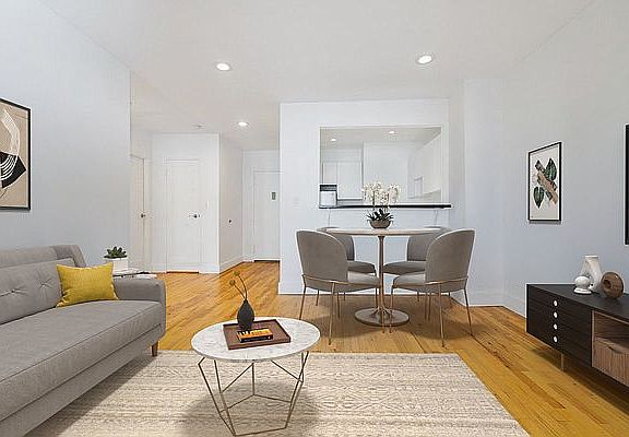 2nd image of 213 E 37th St #2K1