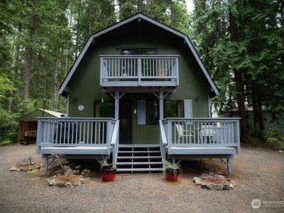 11 N Mt. Seattle Way, Hoodsport, WA, 98548